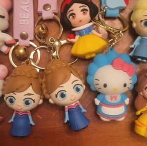 10 Key Chains, Hello Kitty, Unicorn, Disney Princesses